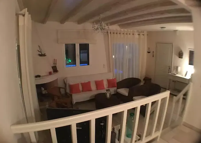 Costa Hydra * Plépi